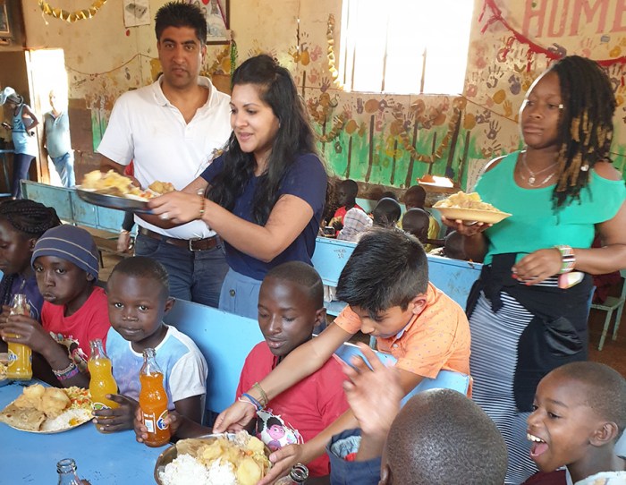 Die kinder ernähren die ganze familie spanisch