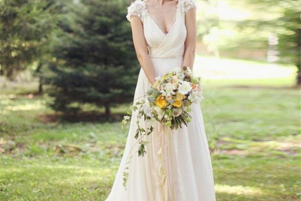 Rustic dresses for a wedding