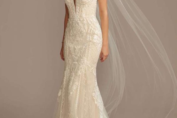 Oleg cassini wedding dress