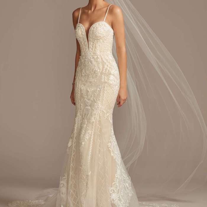 Oleg cassini wedding dress